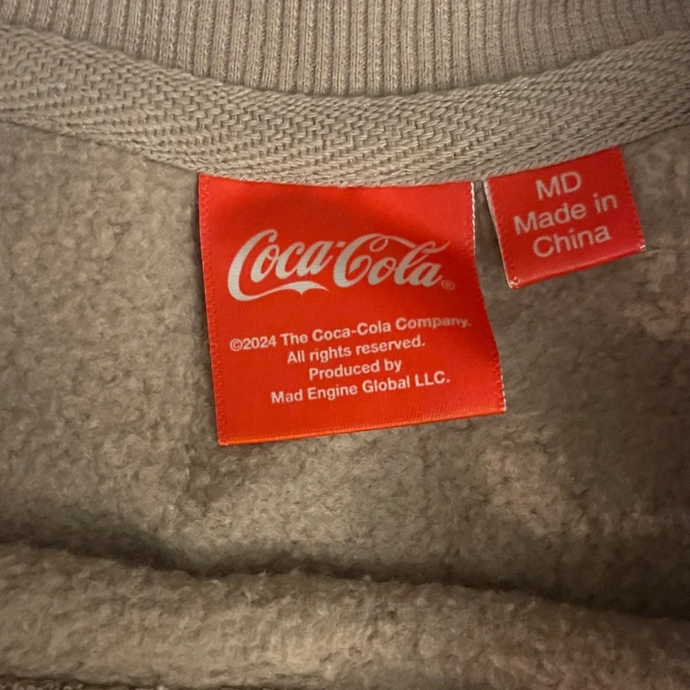 Coca Cola- tan cropped oversized sweatshirt with floral graphic and embroidery - Picture 2 of 13